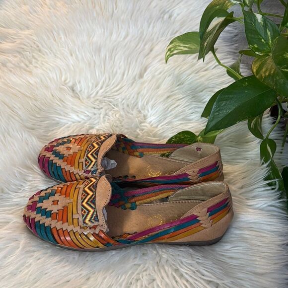 Paola Mexican Multicolor Colorful Patterned Women's Sandals Shoes Size 7 - Picture 2 of 7
